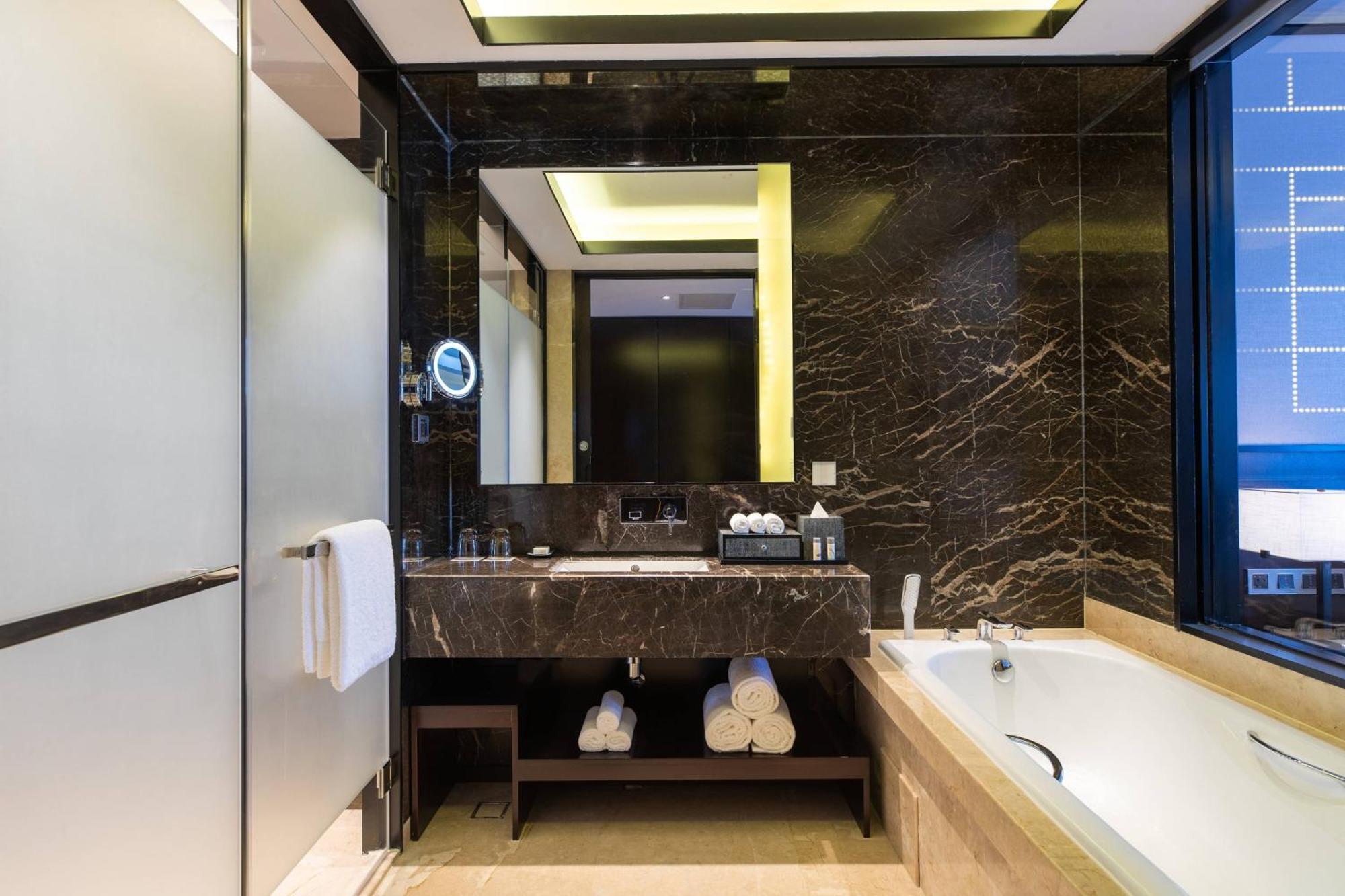 Renaissance Shenyang West Hotel Kültér fotó